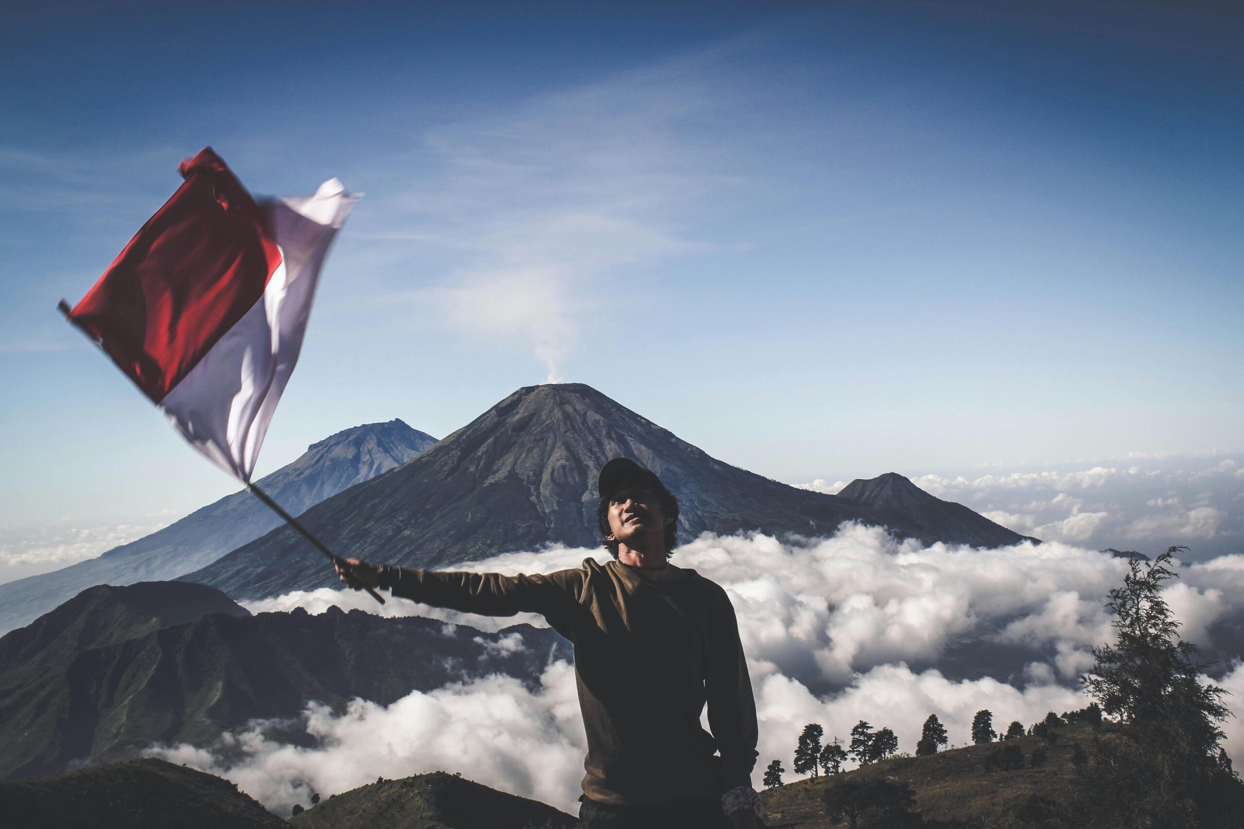 Indahnya Puisi Indonesia: Keindahan Kata dalam Ragam Budaya